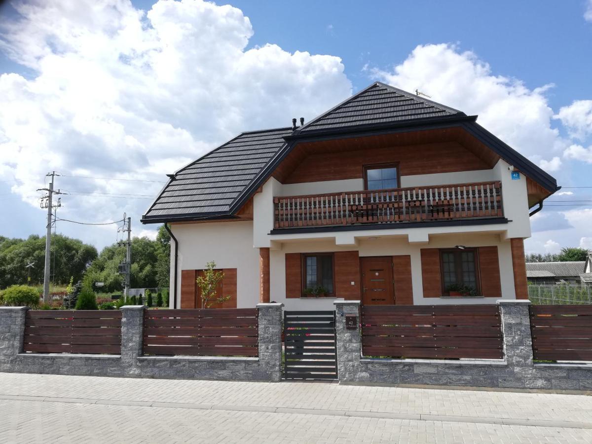Apartamenty Pod Magnolia Bialowieza Exterior photo